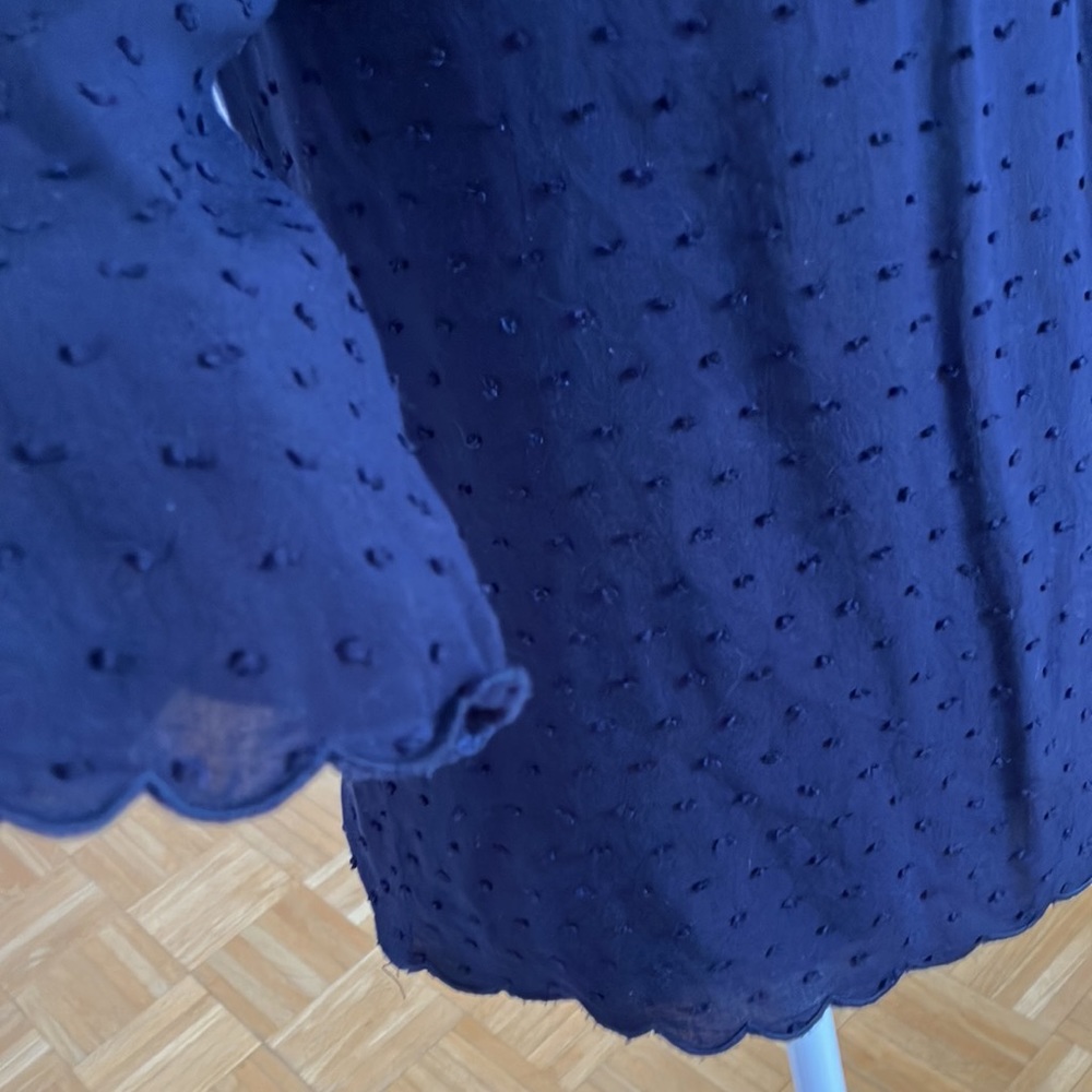 MAEVE Anthropologie navy Swiss dot scallop hem top 4 - Picture 4 of 8